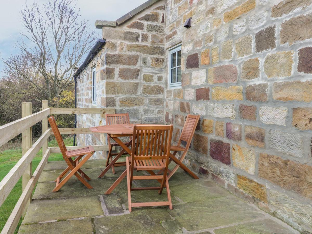 Cottage Val Fylingdales Exterior photo